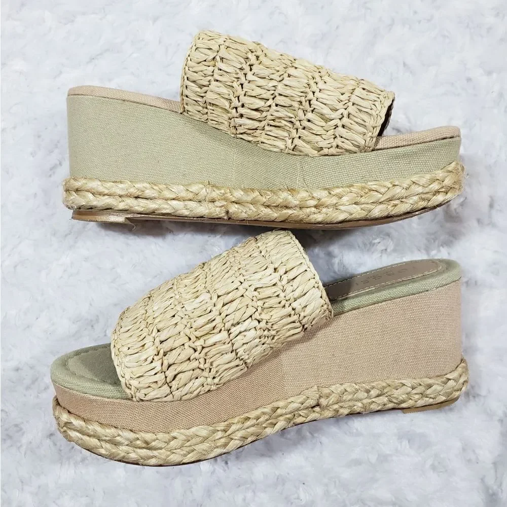 Torgeis Neith Woven Platform Wedge Sandal New in Box